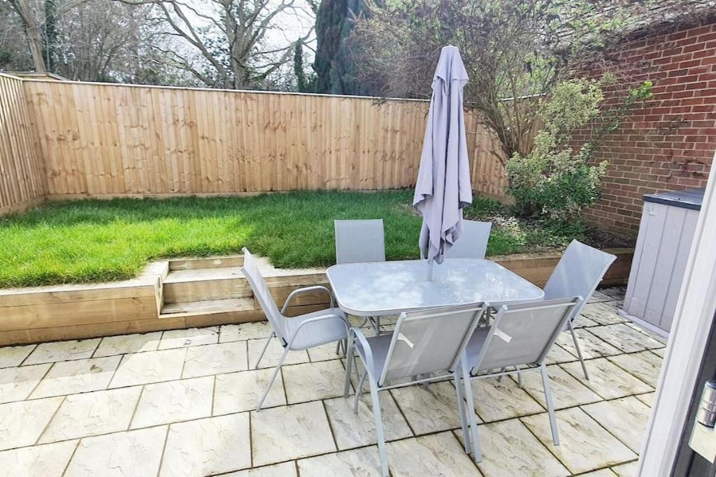 Walnut Flats-F2, 3-Bedroom With Garden & Patio - Ac, Parking, Netflix, Wifi - Close To Oxford, Bicester & Blenheim Palace Екстер'єр фото
